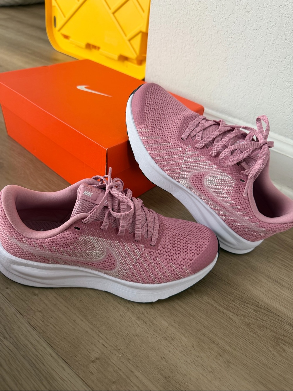 Nike Women's Pink Running Shoes